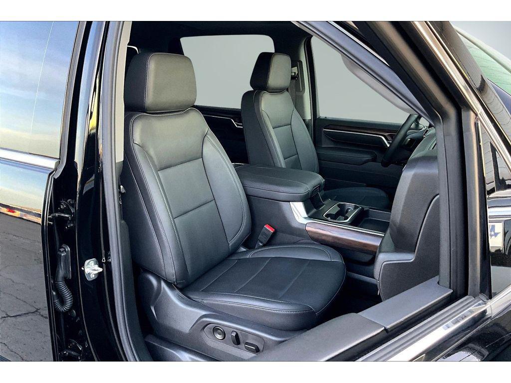 new 2025 GMC Sierra 2500 car, priced at $72,830