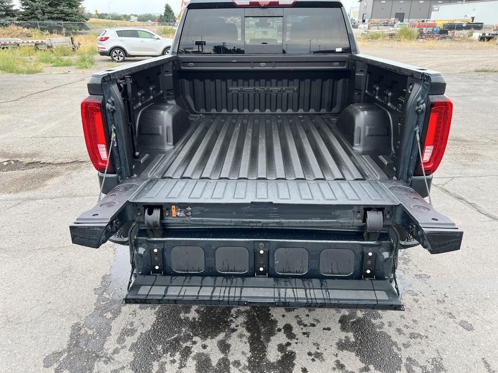 used 2021 GMC Sierra 1500 car, priced at $36,995