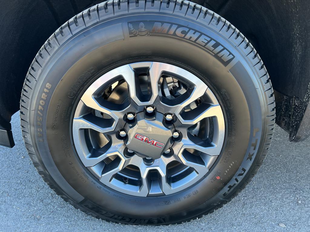 new 2025 GMC Sierra 3500 car, priced at $81,004