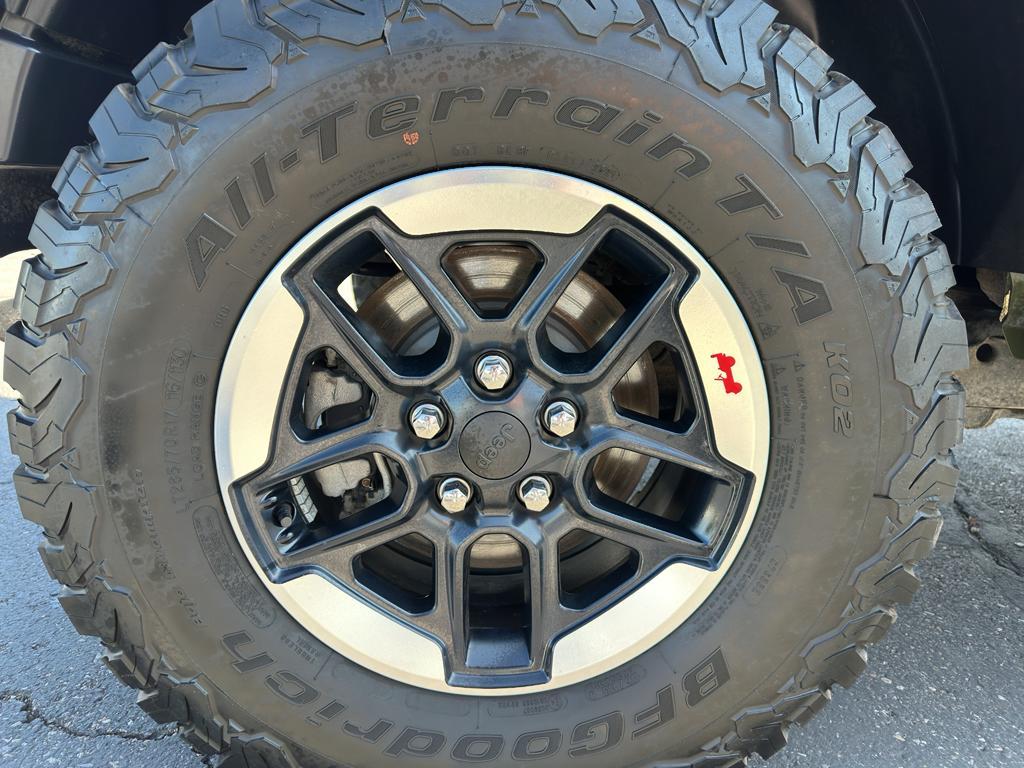 used 2021 Jeep Wrangler Unlimited car, priced at $35,995