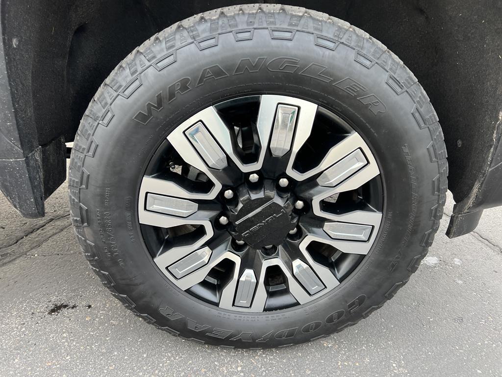 used 2025 GMC Sierra 3500 car, priced at $79,995