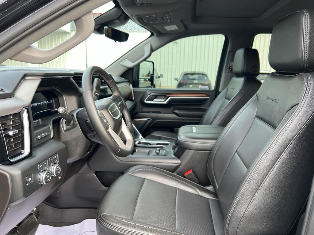 used 2025 GMC Sierra 3500 car, priced at $79,995