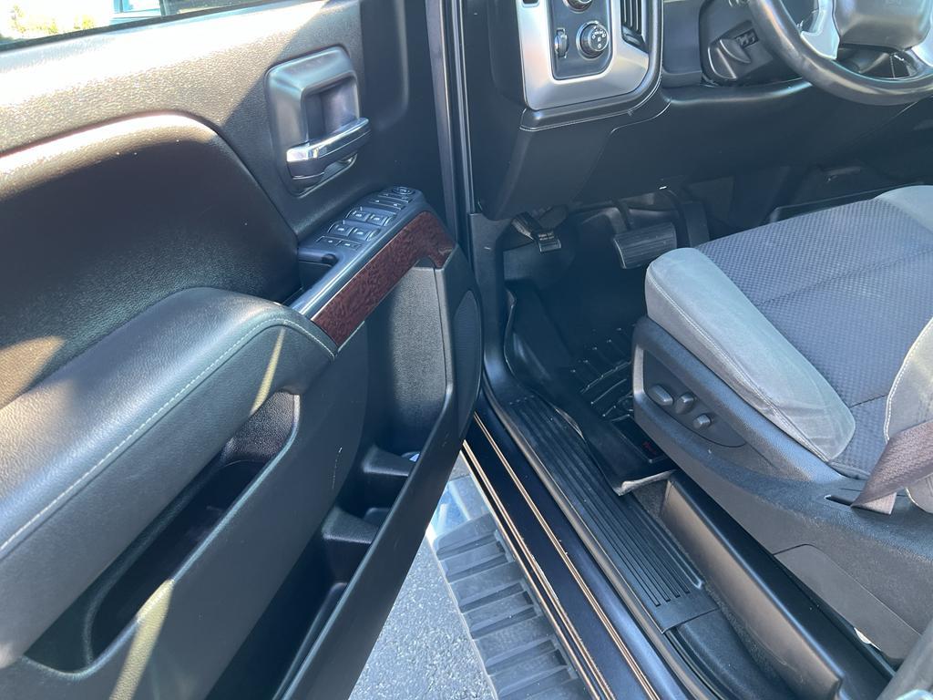 used 2015 GMC Sierra 2500 car, priced at $25,995