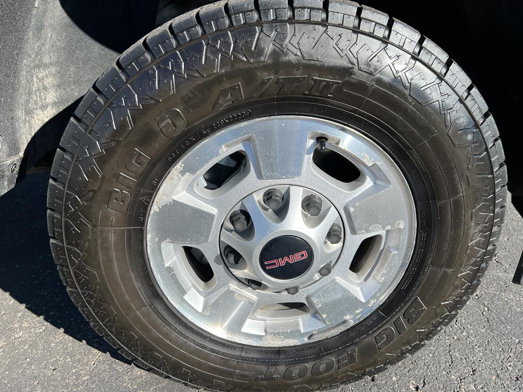 used 2015 GMC Sierra 2500 car, priced at $25,995