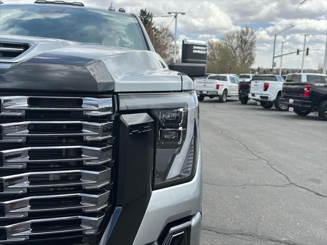 new 2025 GMC Sierra 3500 car, priced at $100,505