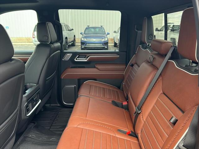 new 2025 GMC Sierra 3500 car, priced at $100,505