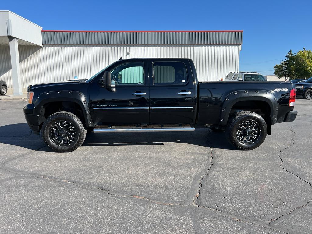used 2013 GMC Sierra 2500 car, priced at $32,995