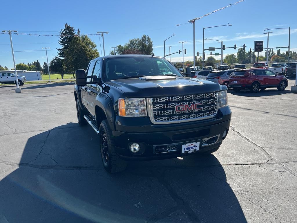 used 2013 GMC Sierra 2500 car, priced at $32,995