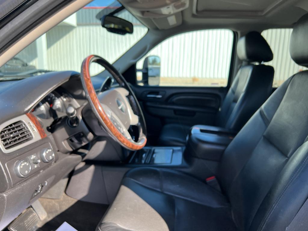 used 2013 GMC Sierra 2500 car, priced at $32,995