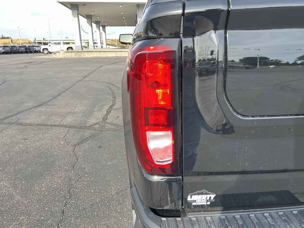 new 2026 GMC Sierra 1500 car, priced at $69,934