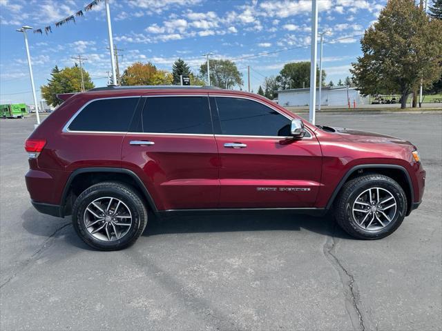 used 2017 Jeep Grand Cherokee car, priced at $17,923