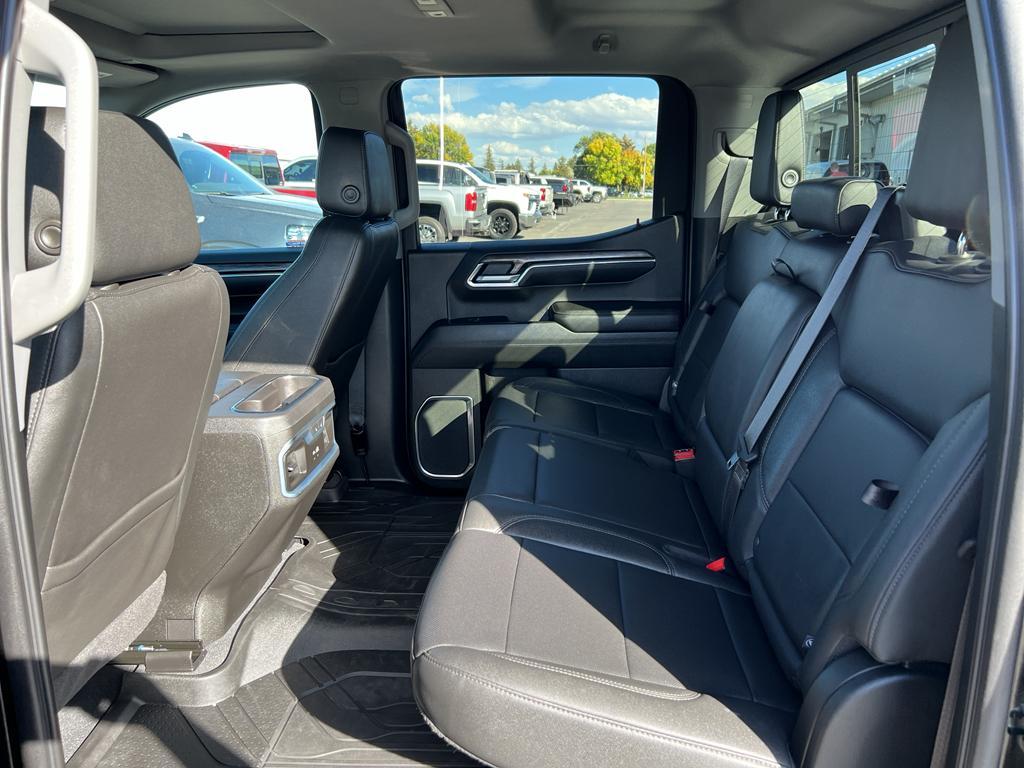 used 2022 Chevrolet Silverado 1500 car, priced at $44,995