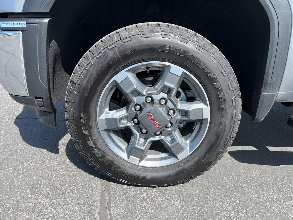 new 2025 GMC Sierra 3500 car, priced at $85,630