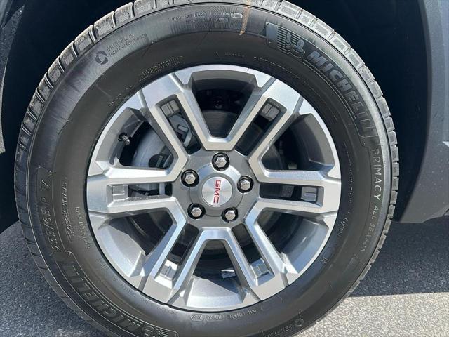 new 2025 GMC Terrain car, priced at $31,890