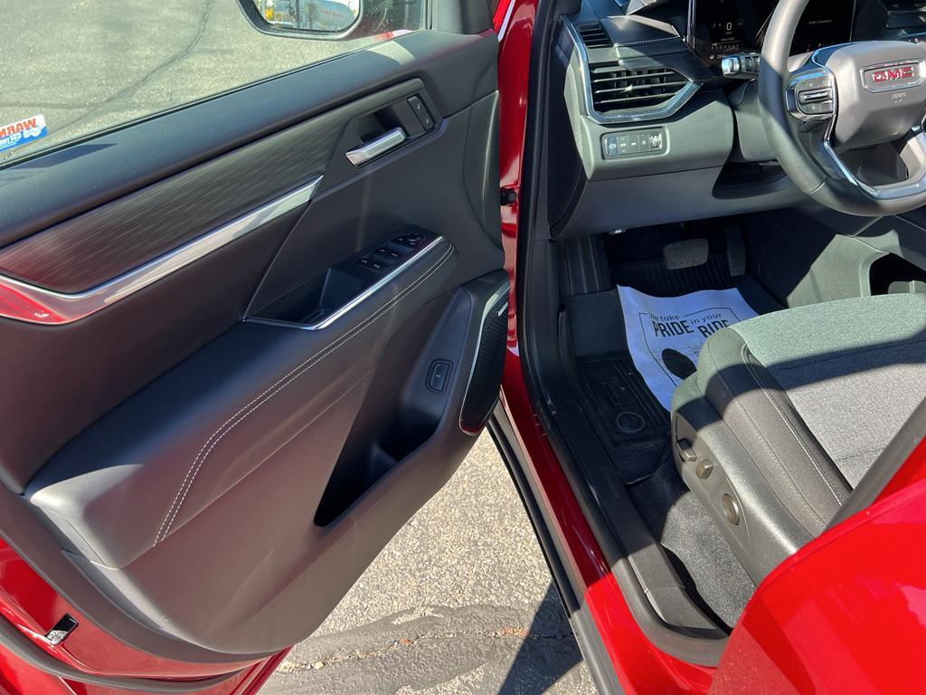 new 2025 GMC Acadia car, priced at $47,465