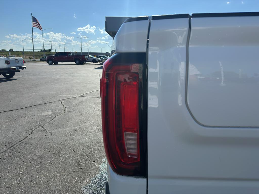 used 2022 GMC Sierra 1500 car, priced at $35,995