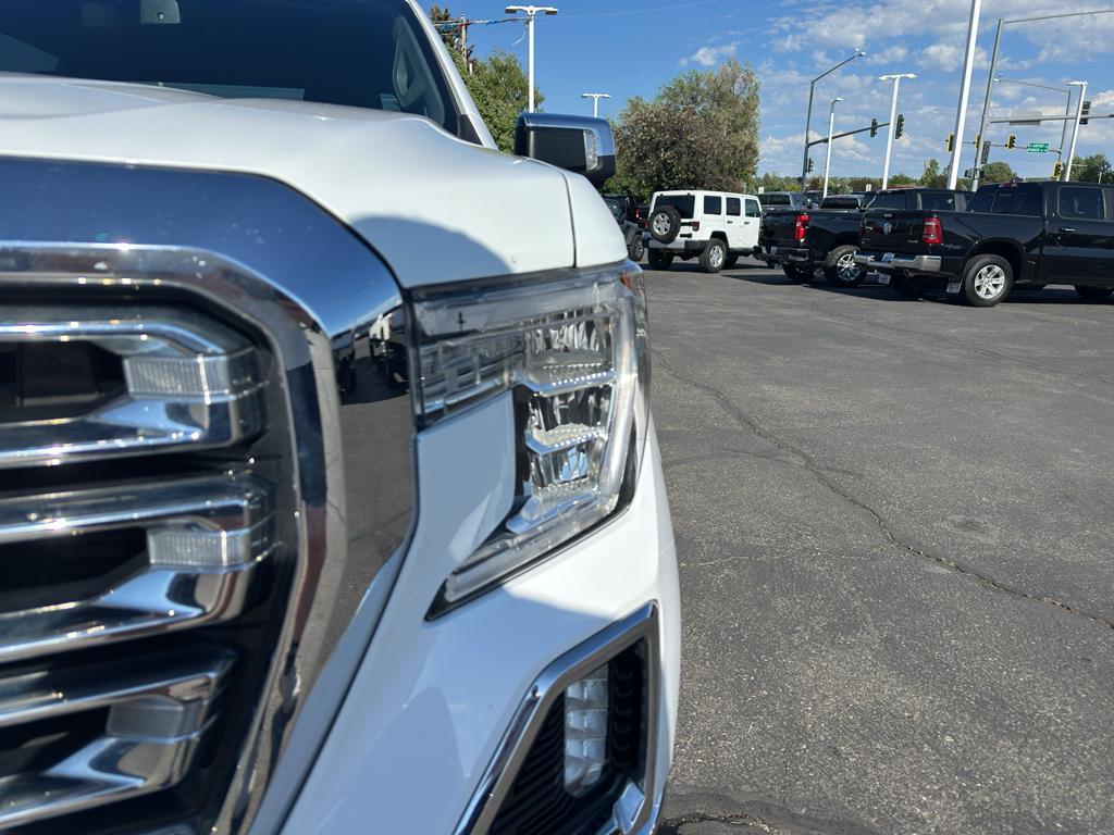 used 2022 GMC Sierra 1500 car, priced at $35,995
