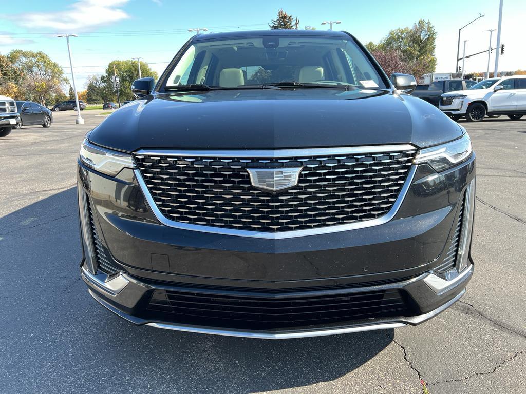 used 2022 Cadillac XT6 car, priced at $36,595