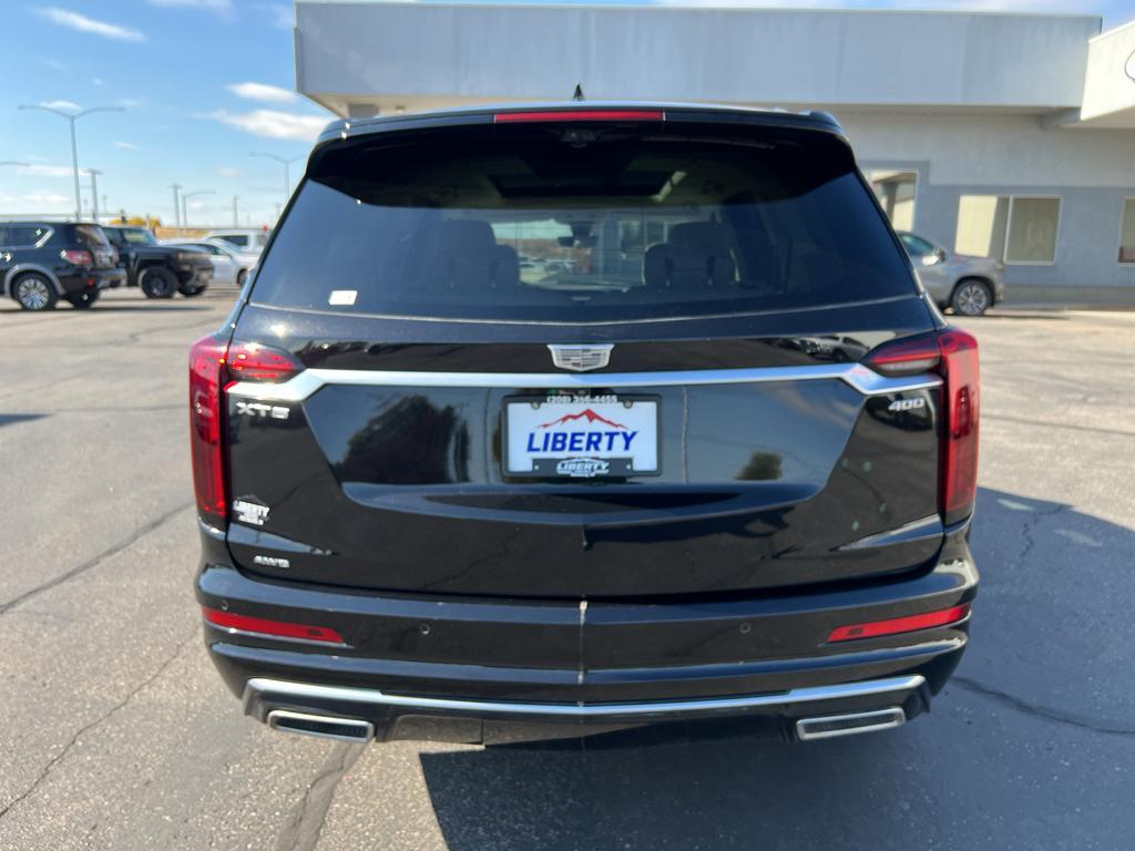 used 2022 Cadillac XT6 car, priced at $36,595