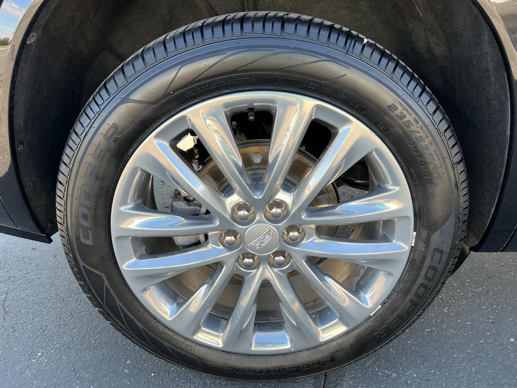 used 2022 Cadillac XT6 car, priced at $36,595