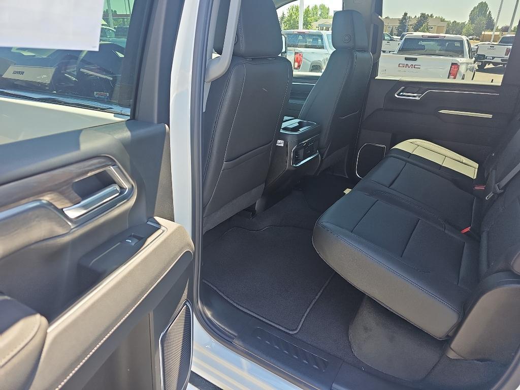 new 2025 GMC Sierra 3500 car, priced at $83,600