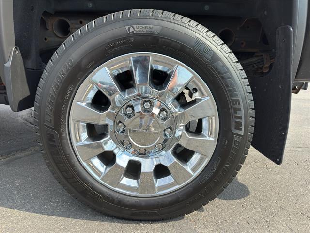 used 2016 GMC Sierra 2500 car, priced at $45,995