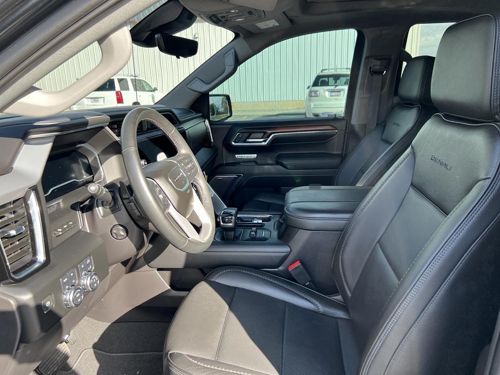 used 2024 GMC Sierra 1500 car, priced at $58,995