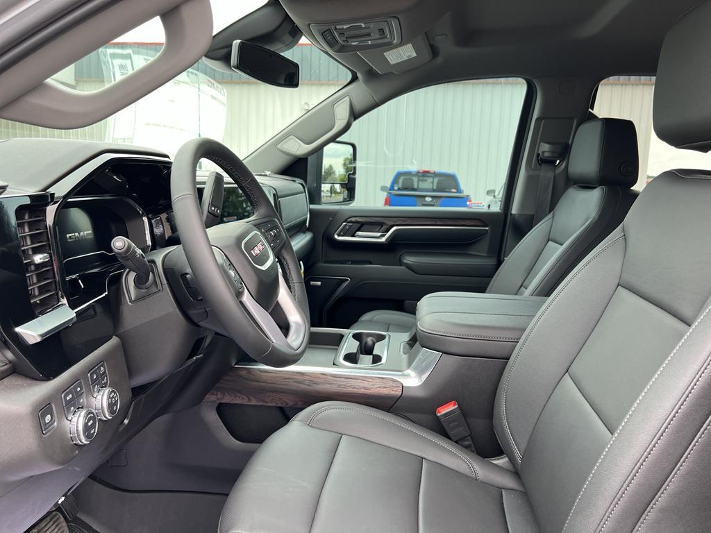 new 2025 GMC Sierra 3500 car, priced at $84,940