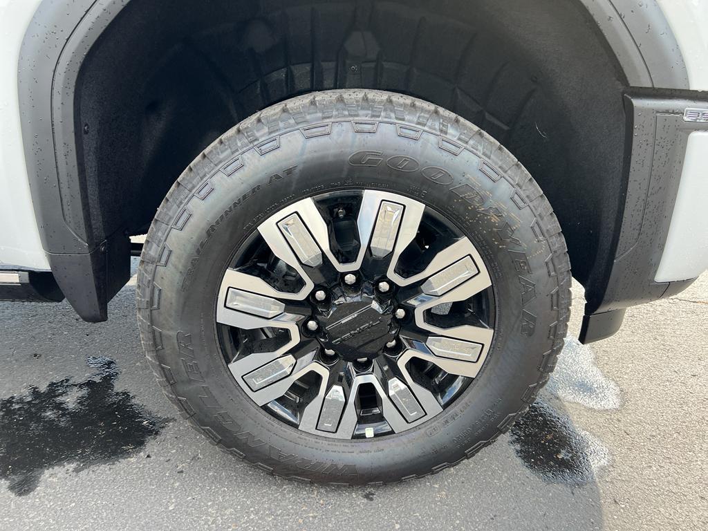 new 2025 GMC Sierra 3500 car, priced at $90,520
