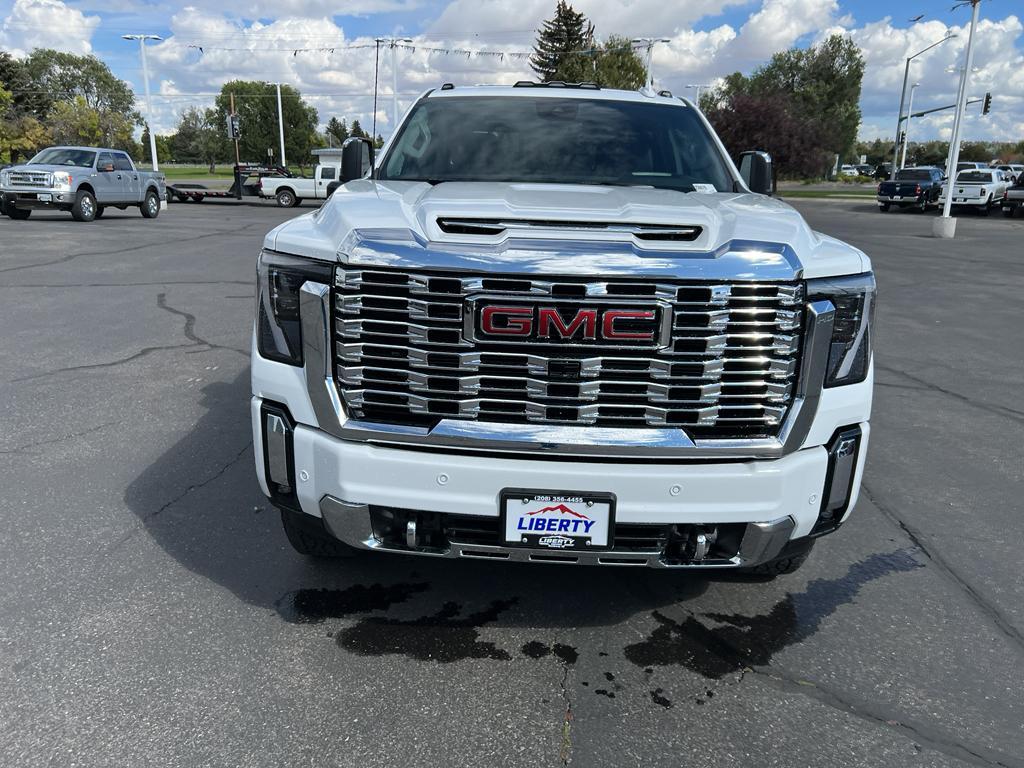new 2025 GMC Sierra 3500 car, priced at $90,520