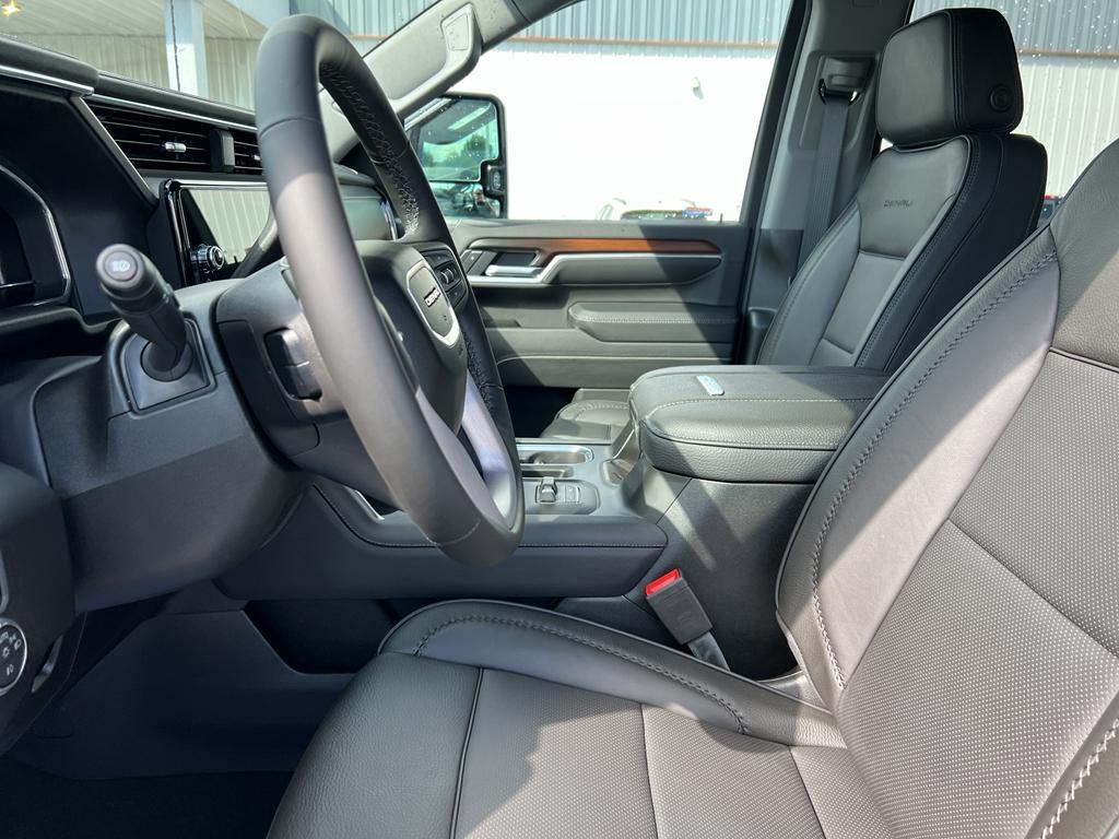 new 2025 GMC Sierra 3500 car, priced at $90,520