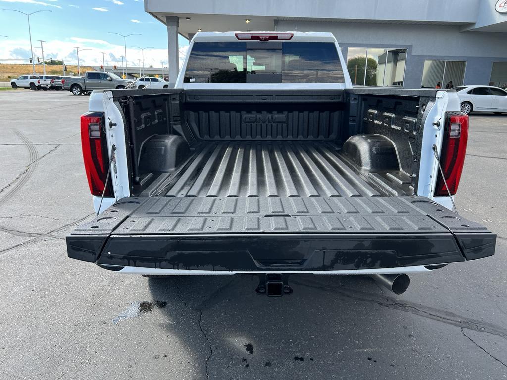 new 2025 GMC Sierra 3500 car, priced at $90,520