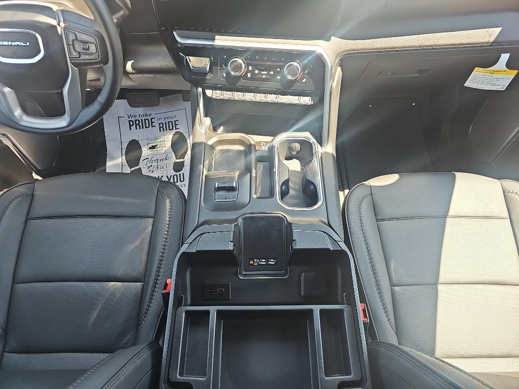 new 2025 GMC Sierra 2500 car, priced at $89,140