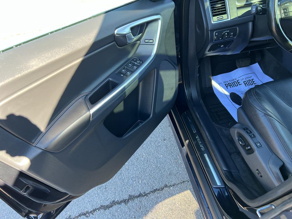 used 2017 Volvo XC60 car, priced at $16,995