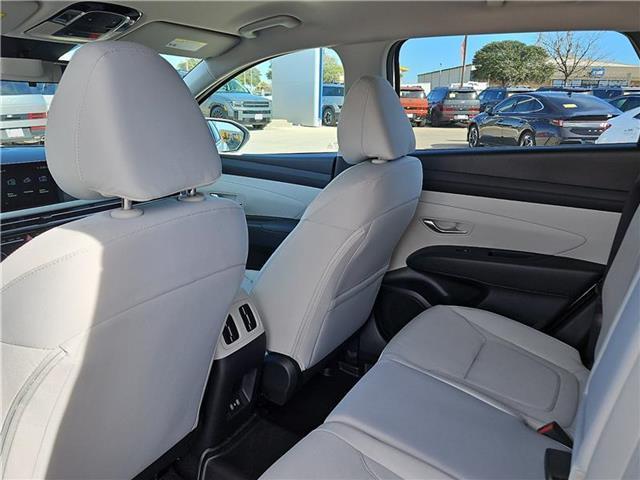 new 2025 Hyundai Tucson car, priced at $33,020
