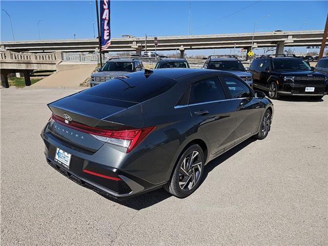 new 2025 Hyundai Elantra car, priced at $27,435
