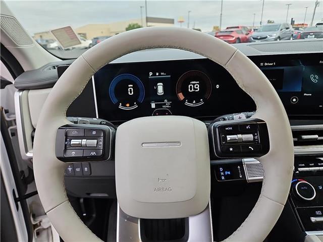 used 2025 Hyundai Santa Fe car, priced at $33,522