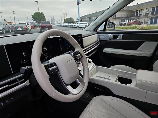 used 2025 Hyundai Santa Fe car, priced at $33,522
