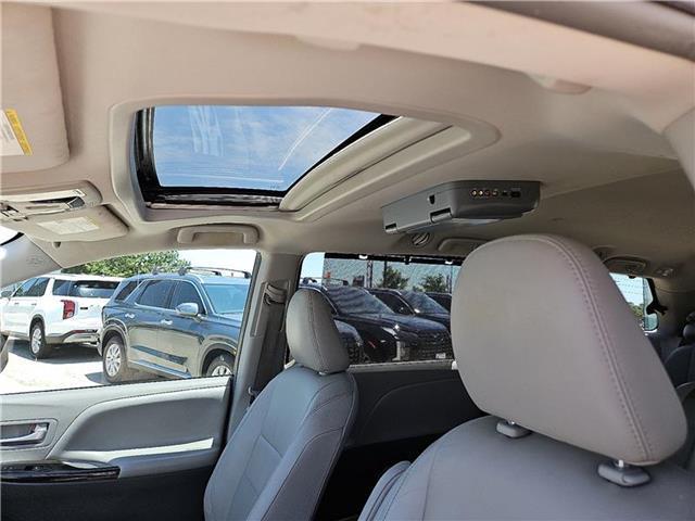 used 2018 Toyota Sienna car, priced at $25,907