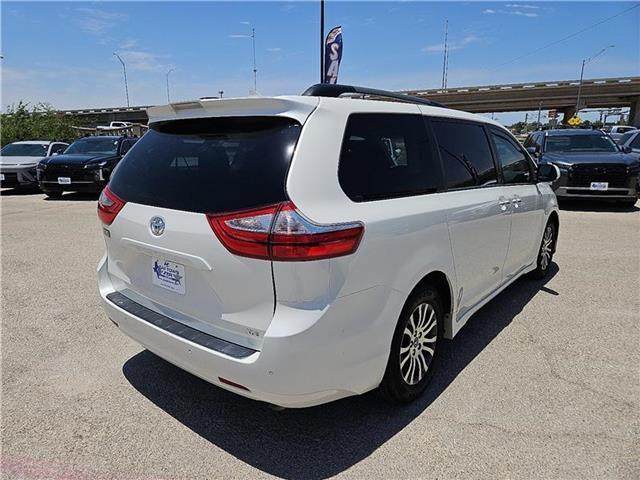 used 2018 Toyota Sienna car, priced at $25,907