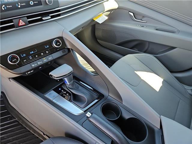 new 2025 Hyundai Elantra car, priced at $25,360