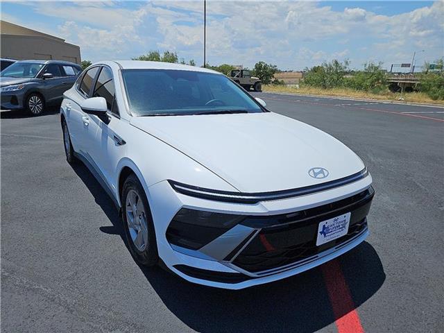 new 2025 Hyundai Sonata car, priced at $29,230