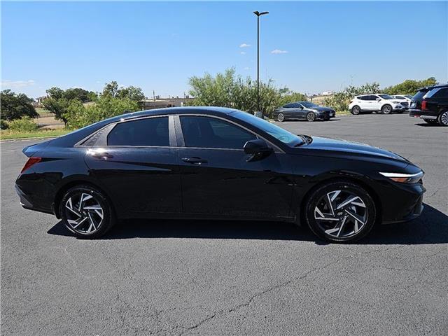new 2025 Hyundai Elantra car, priced at $25,105