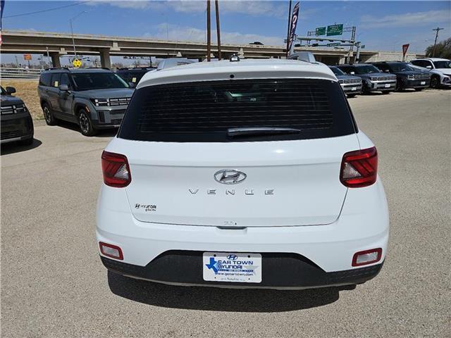 new 2025 Hyundai Venue car, priced at $24,165