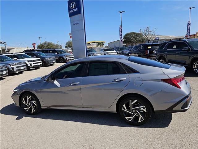 new 2025 Hyundai Elantra car, priced at $27,435