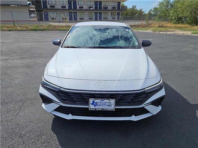 new 2025 Hyundai Elantra car, priced at $25,660