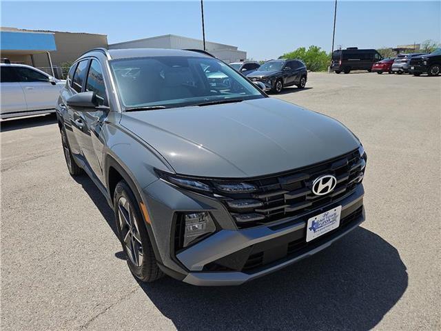 new 2025 Hyundai Tucson car, priced at $32,680