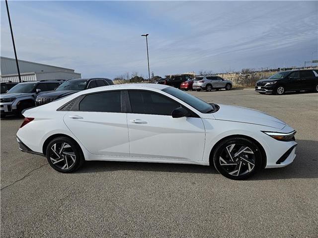 new 2025 Hyundai Elantra car, priced at $25,360