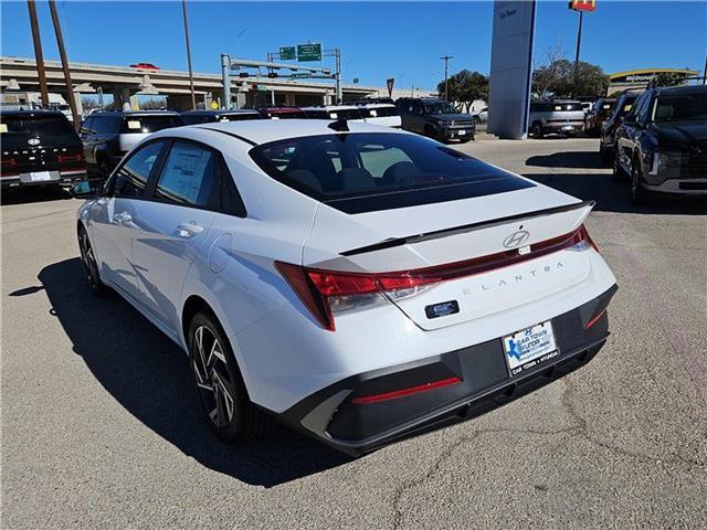 new 2025 Hyundai Elantra car, priced at $25,105