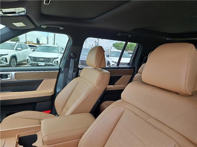 used 2025 Hyundai Santa Fe car, priced at $43,864